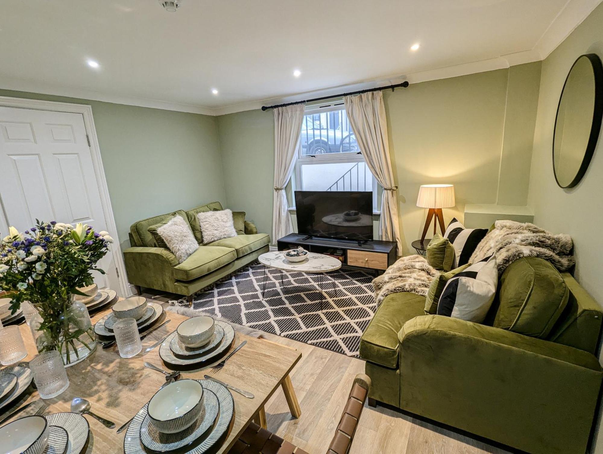 Central Brighton Stunning 3Bed With Garden, Sleeps 8 Экстерьер фото